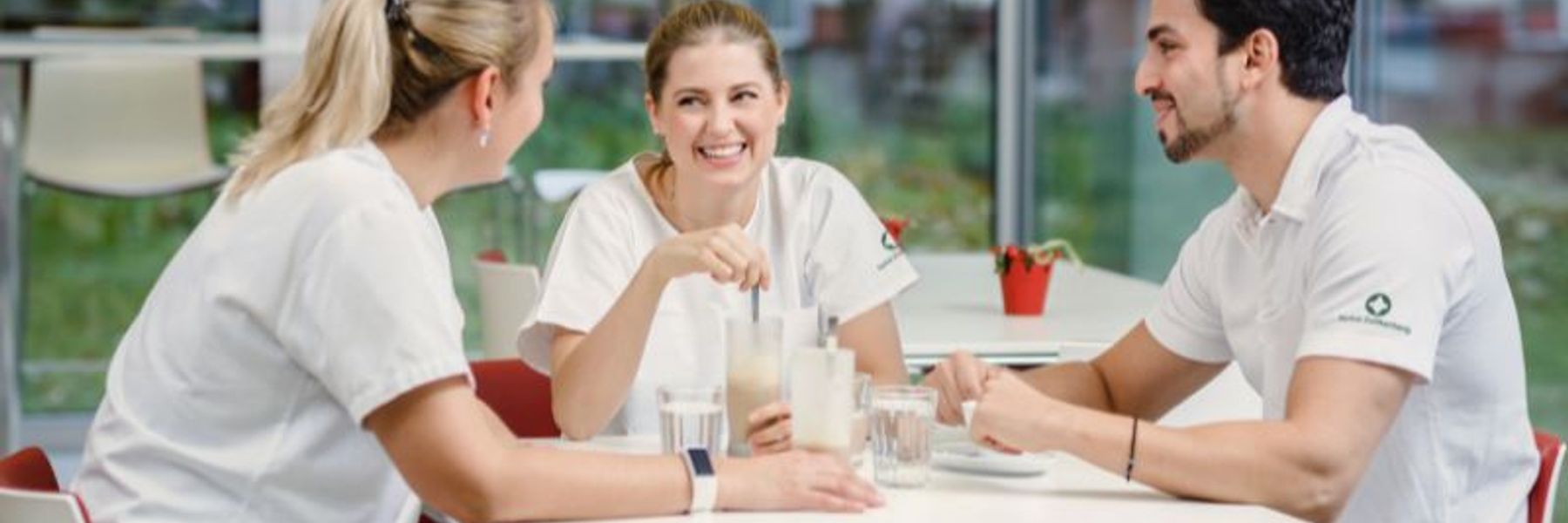 Clienia AG – Klinikgruppe für Psychiatrie und Psychotherapie​